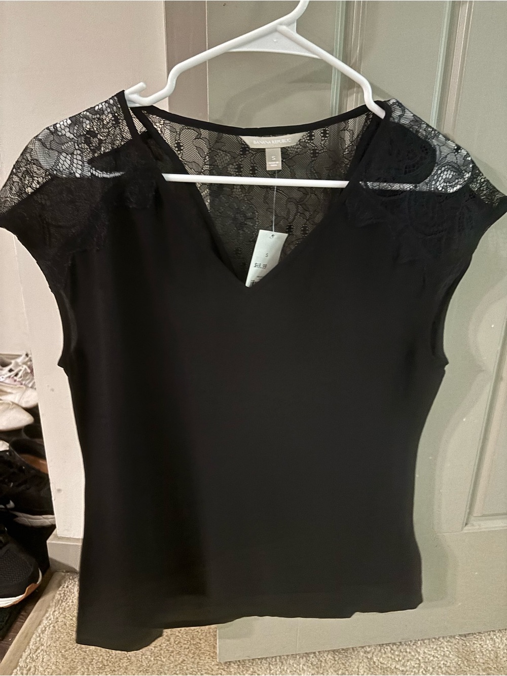 Banana Republic Black Lace-Yoke V-Neck Camisole